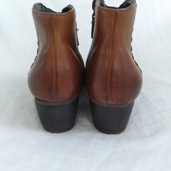 Clarks Brown Boots, women’s size 8 - Picture 3 of 7